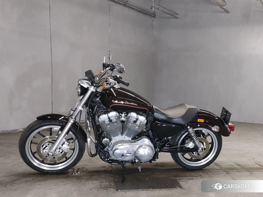 Проданный Harley-Davidson Sportster XL883L 2011 из Японии, фото 2