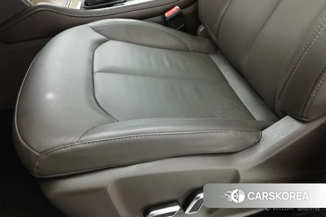 Roewe RX8 id 4254357 из Китая 12
