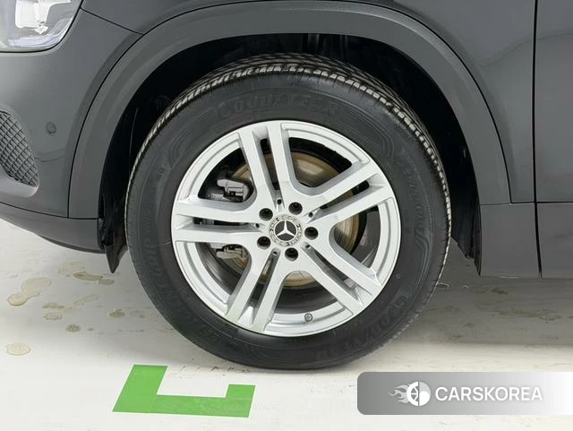 Mercedes-Benz GLB id 4210324 из Китая 9