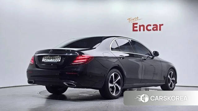 Mercedes-Benz E-Class W213 id 4667101 из Кореи 12