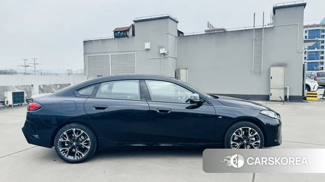 BMW 2 series id 4257687 из Китая 10