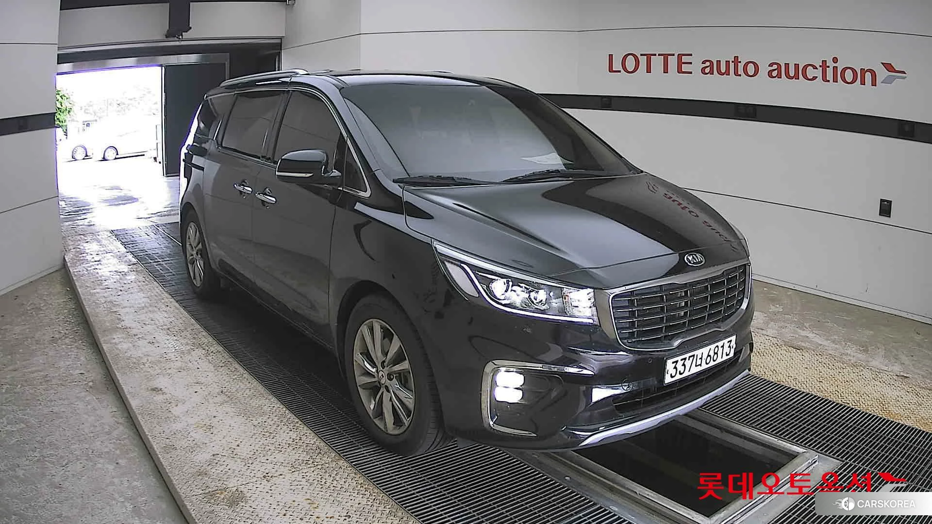 Kia Carnival id 4312630 из Кореи 12