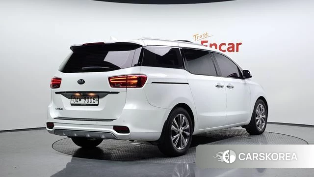 Kia The New Carnival id 4459270 из Кореи 12