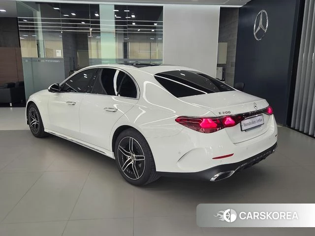 Mercedes-Benz E-Class W214 id 4778066 из Кореи 9