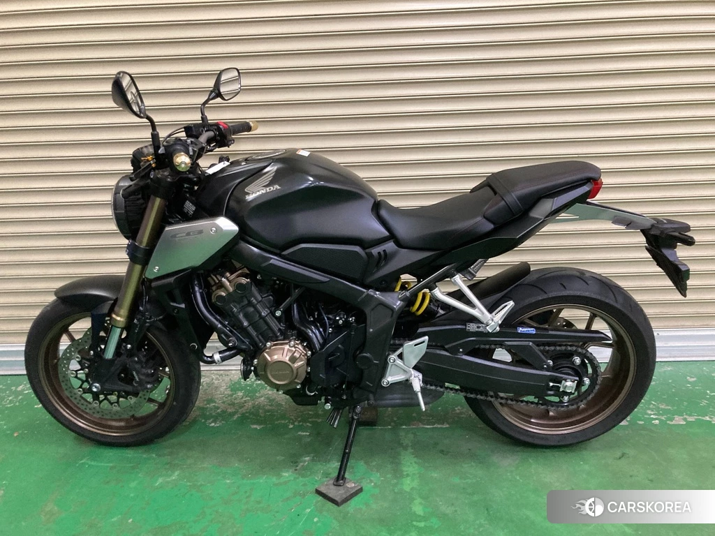 Проданный Honda CB650R 2021 из Японии