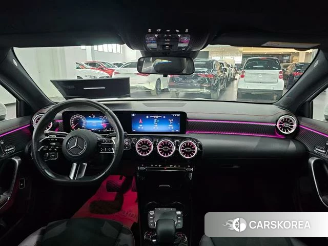 Mercedes-Benz Class A 2024 Белый из Китая, фото 2