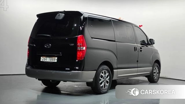 Hyundai The New Grand Starex id 4693988 из Кореи 12