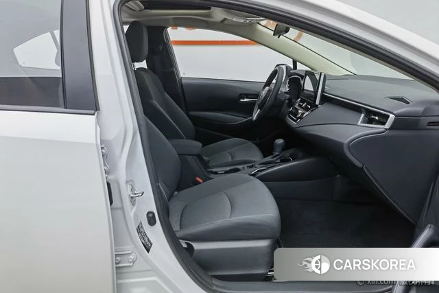 Toyota Corolla id 4253230 из Китая 12