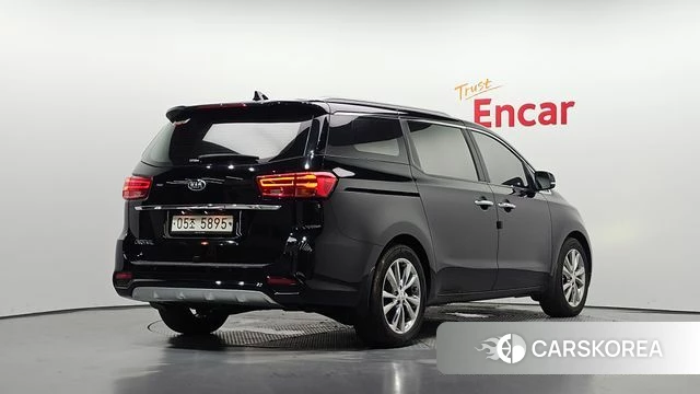 Kia The New Carnival id 4615376 из Кореи 12
