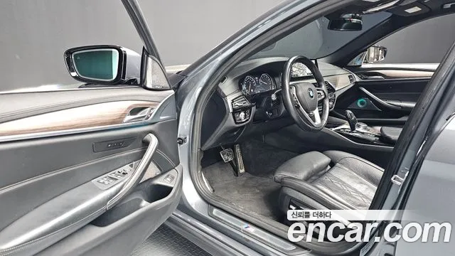 BMW 5 Series (G30) id 2766088 из Кореи 12