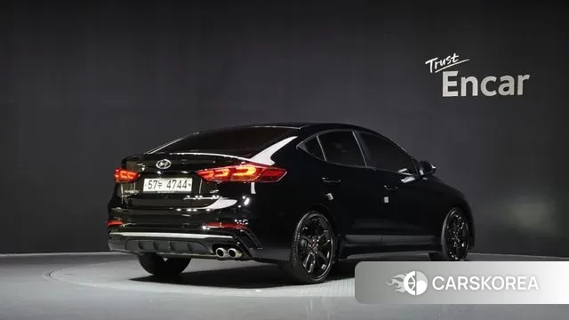 Hyundai Avante AD id 3226834 из Кореи 12