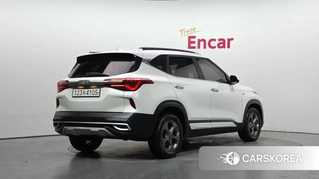 Kia Seltos id 4369913 из Кореи 12