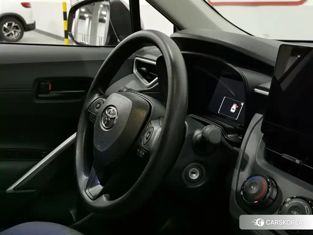Toyota Corolla id 4589403 из Китая 12