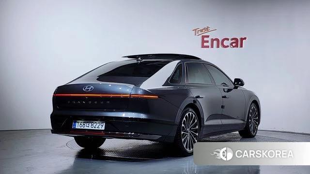 Hyundai Grandeur (GN7) id 4388461 из Кореи 12