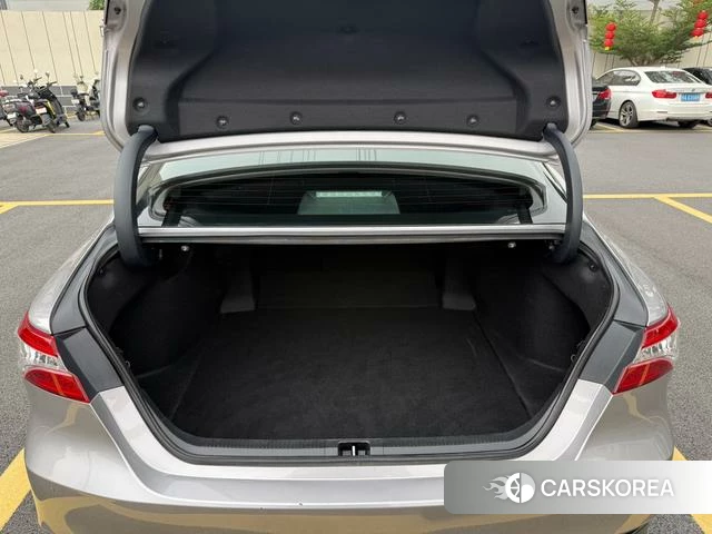 Toyota Camry id 4348845 из Китая 12