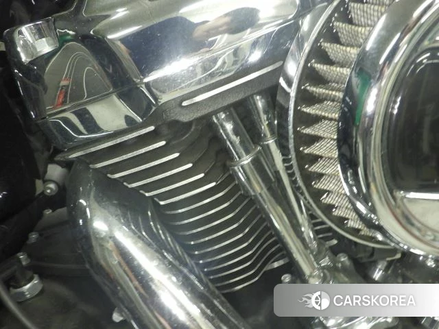 Engine photo