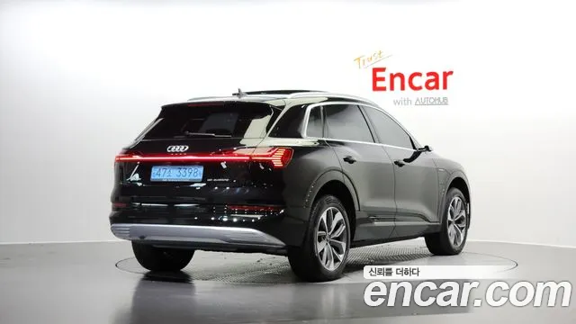 Audi e-Tron id 2806691 из Кореи 12