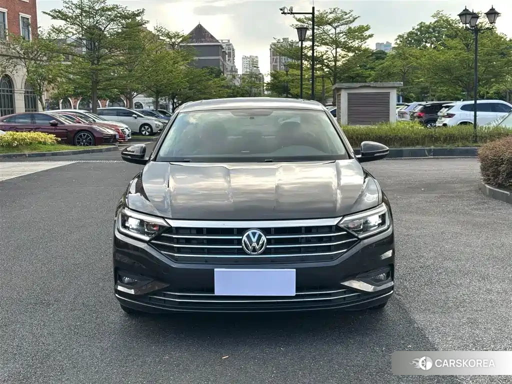 Volkswagen Sagitar id 4548381 из Китая 10