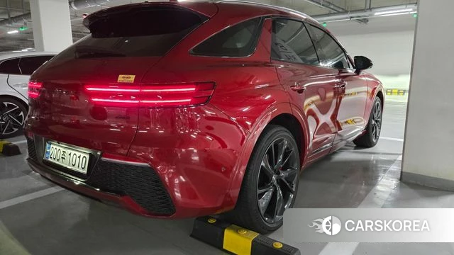 Genesis GV70 2021 Красный из Кореи, фото 2