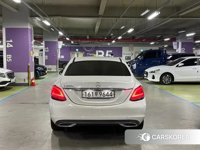 Mercedes-Benz C-Class W205 id 3588362 из Кореи 12