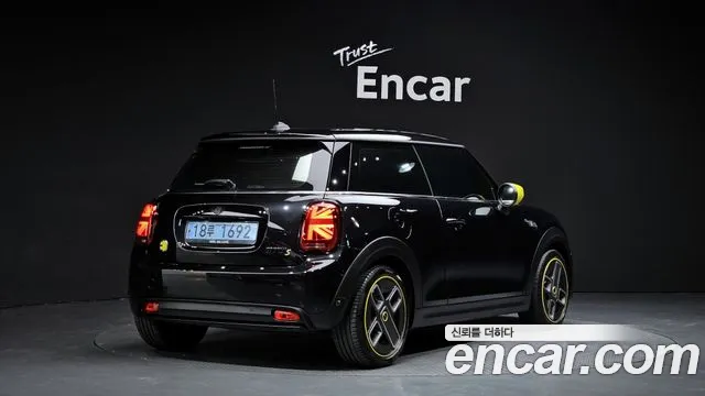 Mini Cooper Electric id 2788804 из Кореи 12