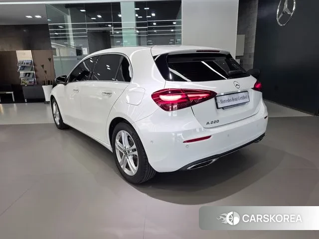 Mercedes-Benz A-Class W177 id 3036313 из Кореи 12