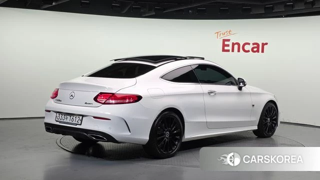Mercedes-Benz C-Class W205 id 4536169 из Кореи 12