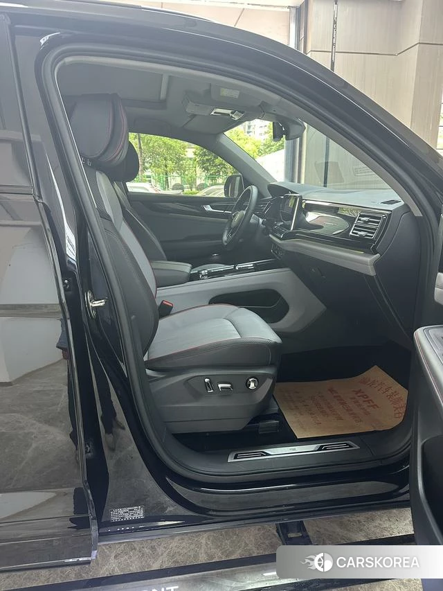 Volkswagen Tourang id 4260535 из Китая 12