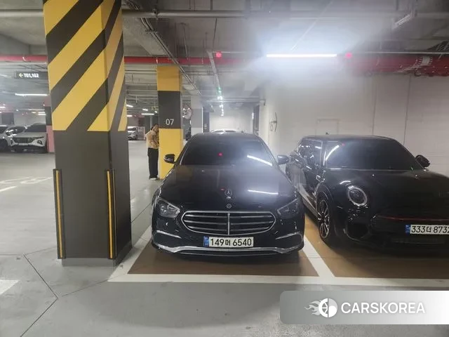 Mercedes-Benz E-Class W213 2020 Черный из Кореи, фото 2