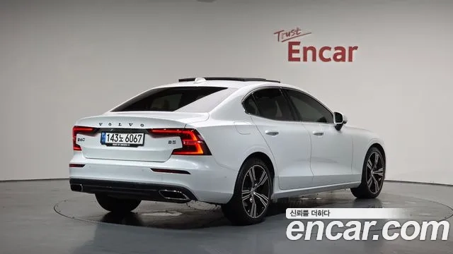 Volvo S60 3rd generation id 2880664 из Кореи 12