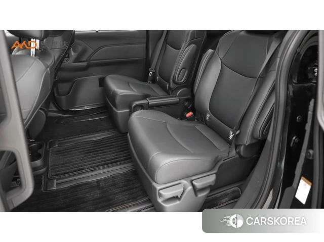 Toyota Grevia 2025 Зеленый из Китая, фото 3