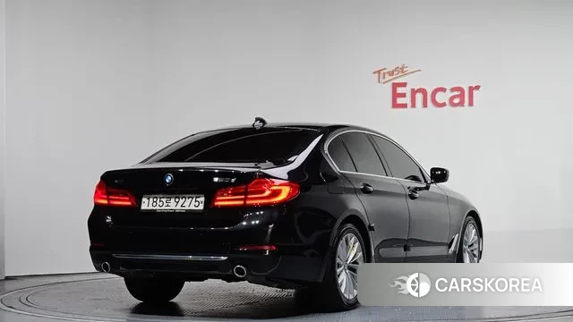 BMW 5 Series (G30) id 3722960 из Кореи 12