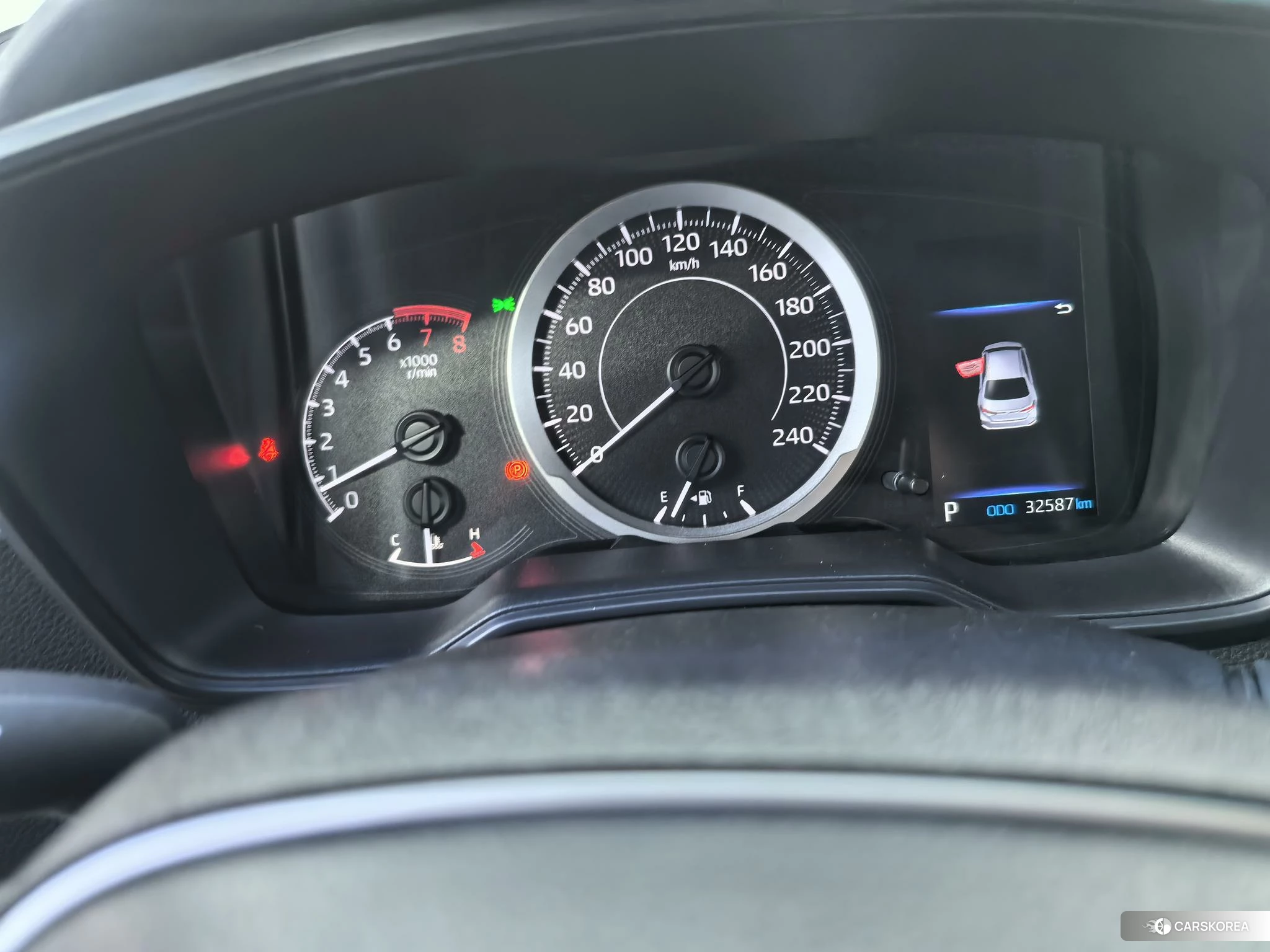 Toyota Corolla 2021 Белый из Китая, фото 4