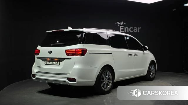 Kia The New Carnival id 4363180 из Кореи 12