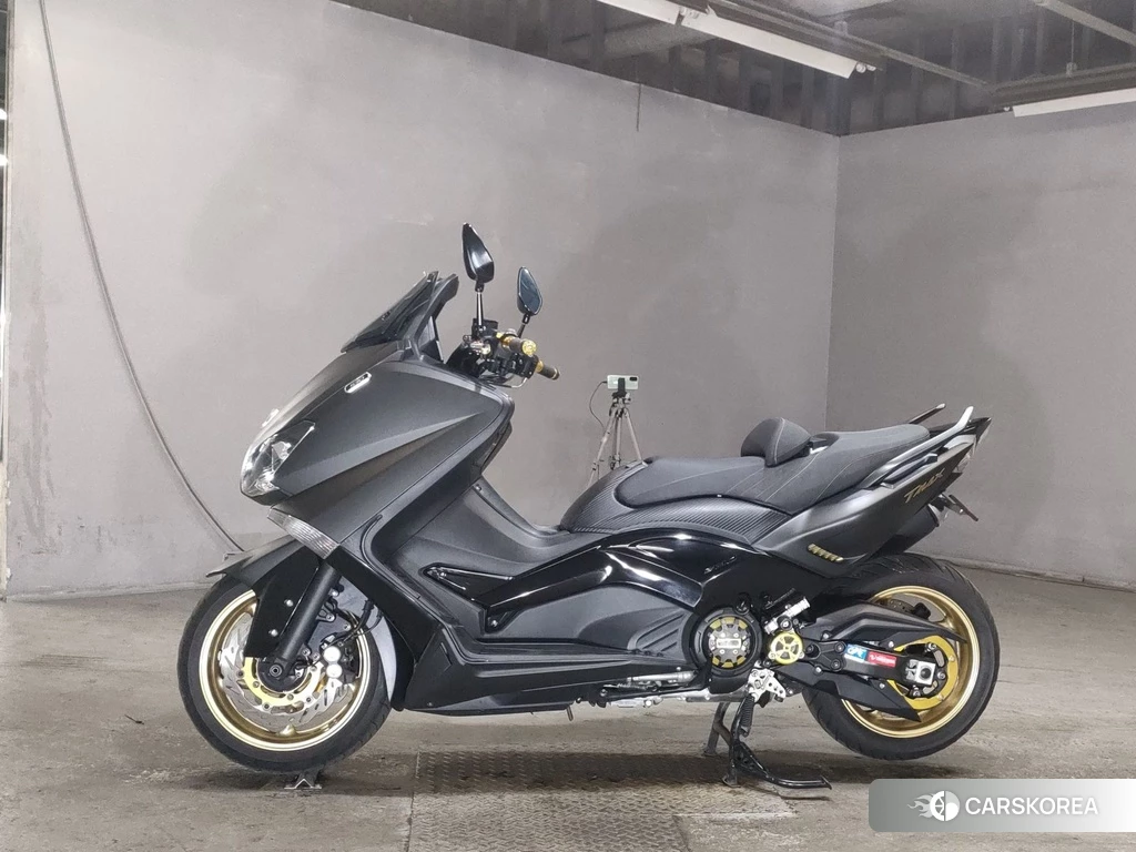Проданный Yamaha T-MAX 530 2014 из Японии