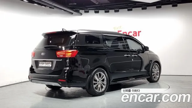 Kia The New Carnival id 2470247 из Кореи 12