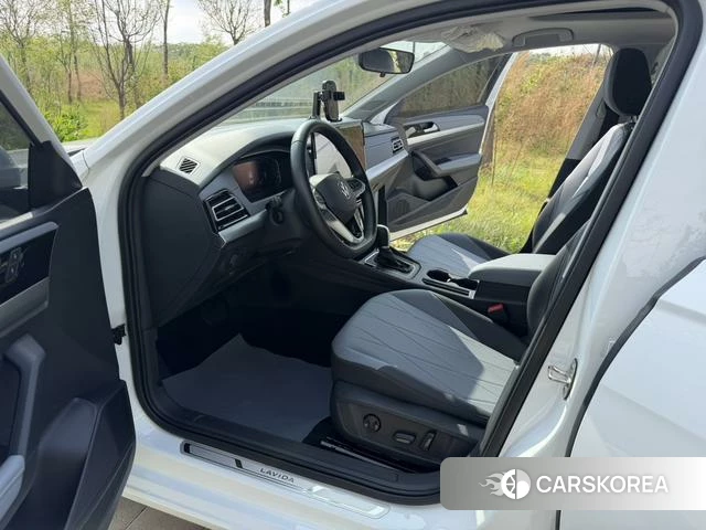 Volkswagen Lavida id 4365879 из Китая 12