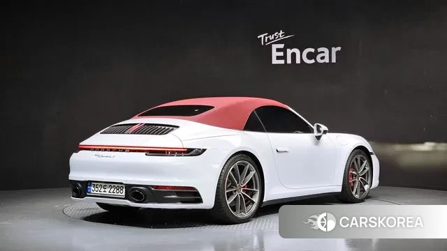 Porsche 911(992) id 3023152 из Кореи 12