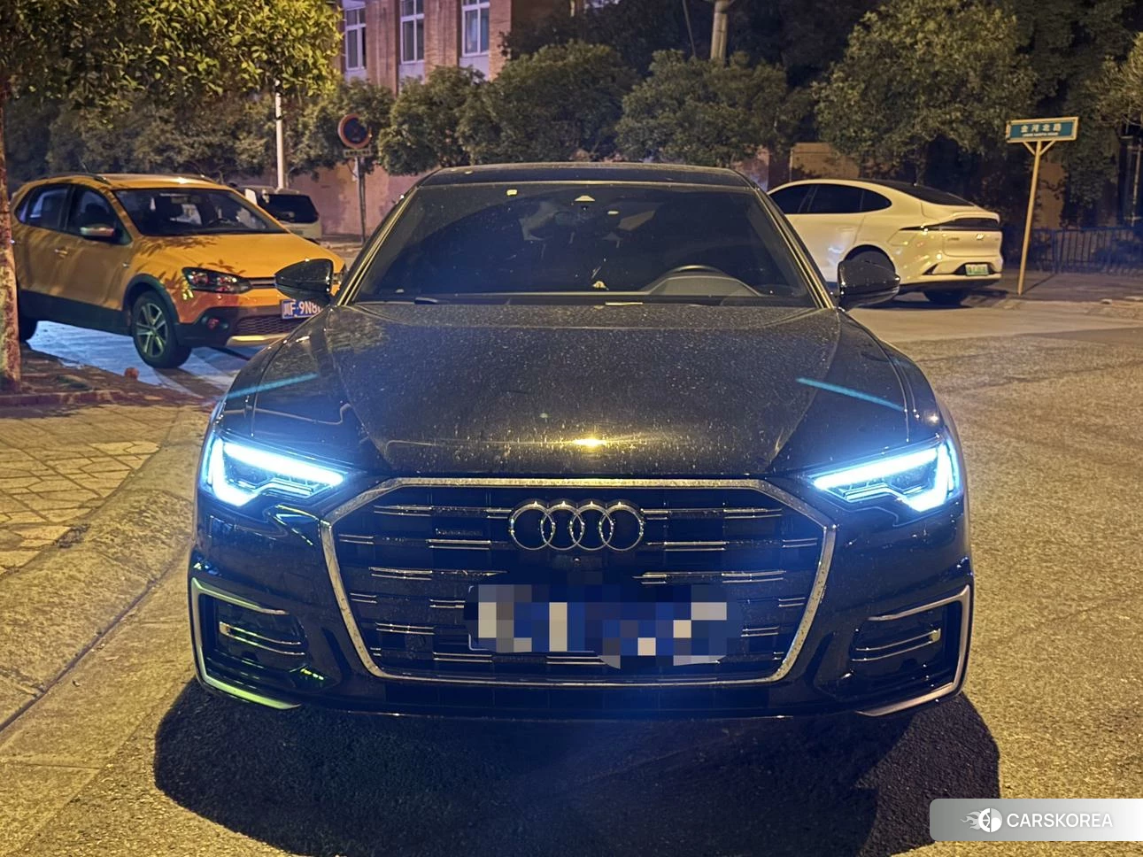 Audi A6L 2023 Черный из Китая, фото 2