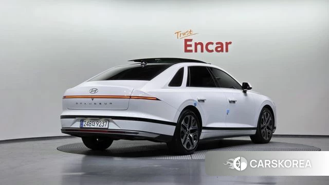 Hyundai Grandeur (GN7) id 3953391 из Кореи 12