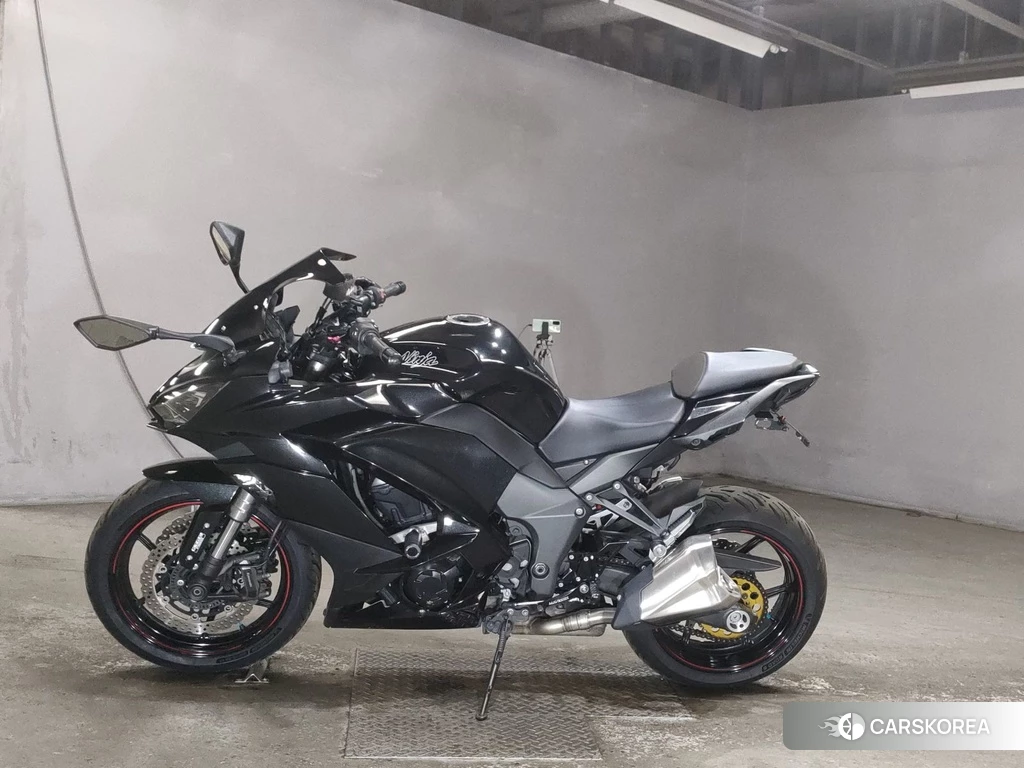 Проданный Kawasaki NINJA 1000 2018 из Японии, фото 2