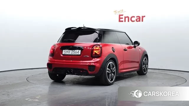 Mini Cooper S id 3631881 из Кореи 12