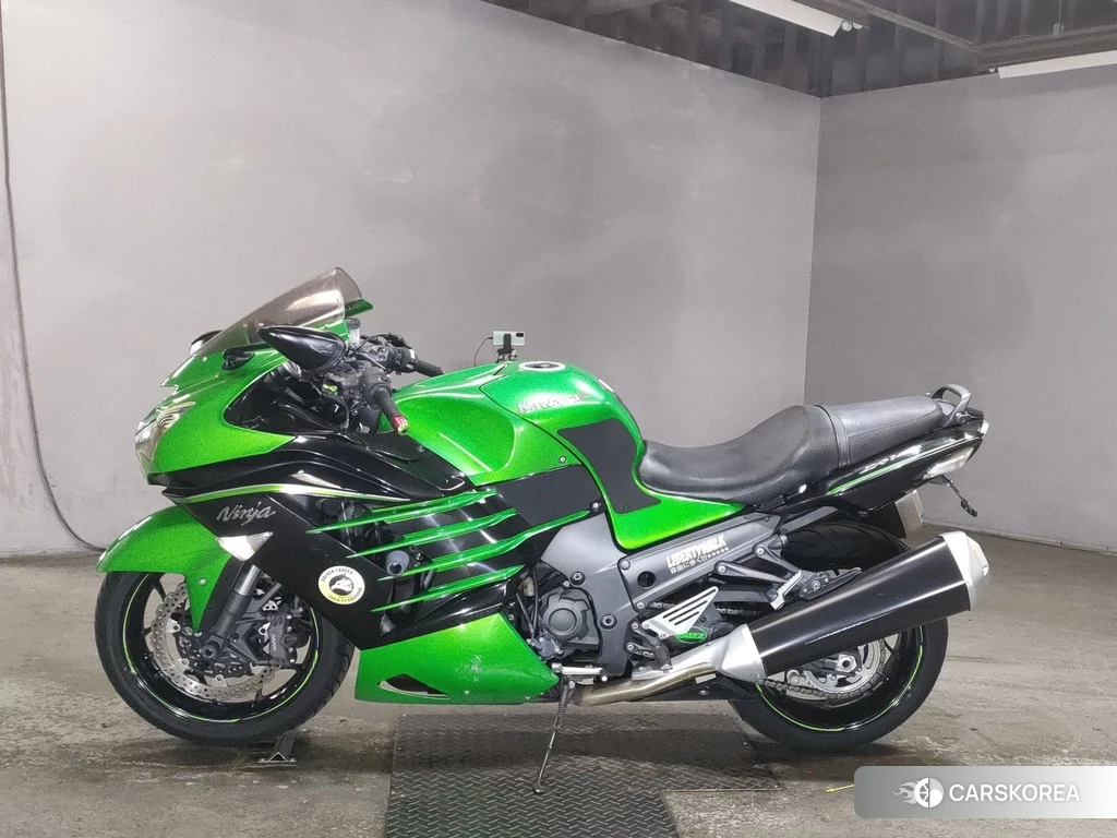 Проданный Kawasaki ZX-14R NINJA 2012 из Японии, фото 2