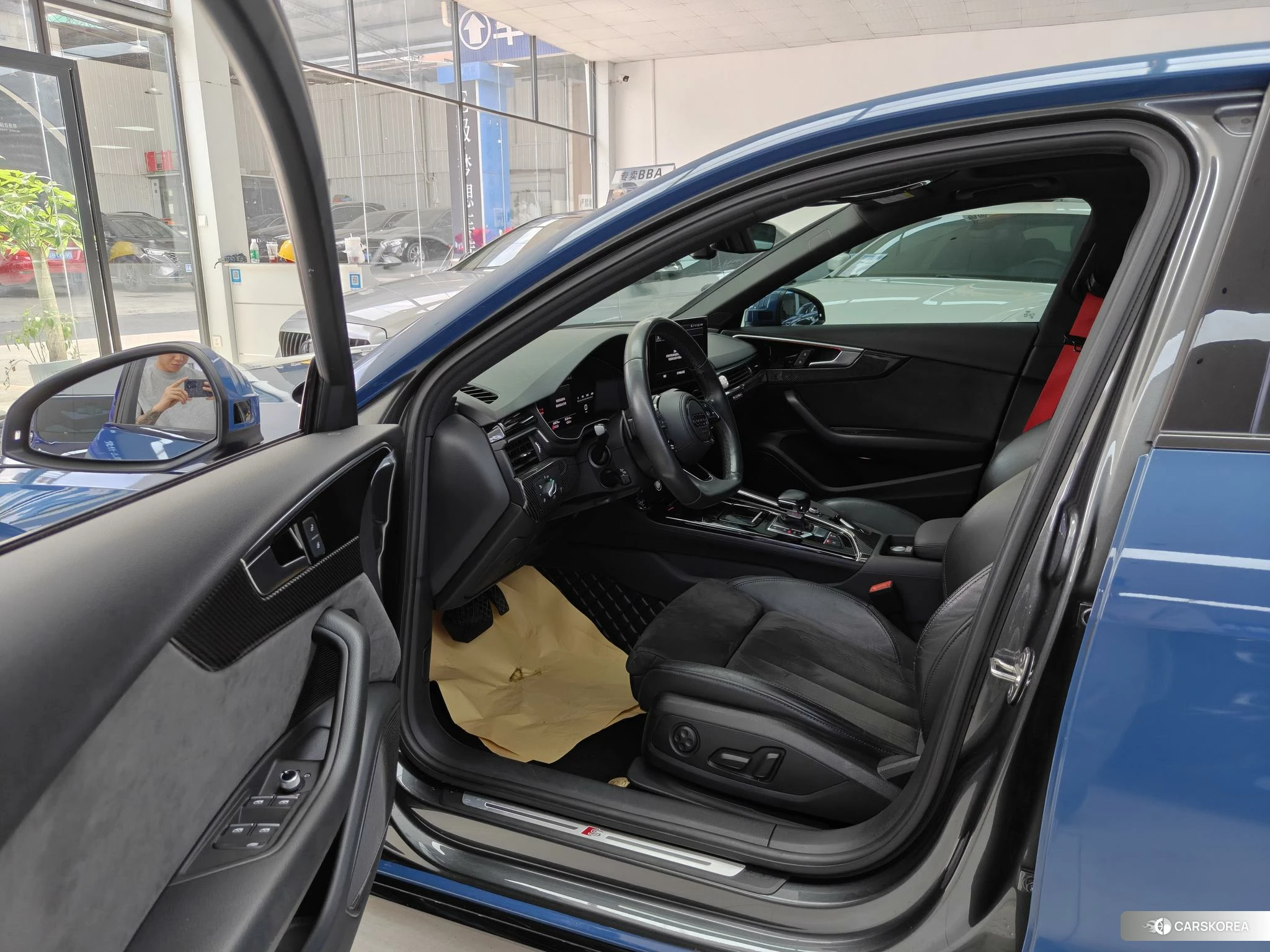 Audi A4L id 4413335 из Китая 12