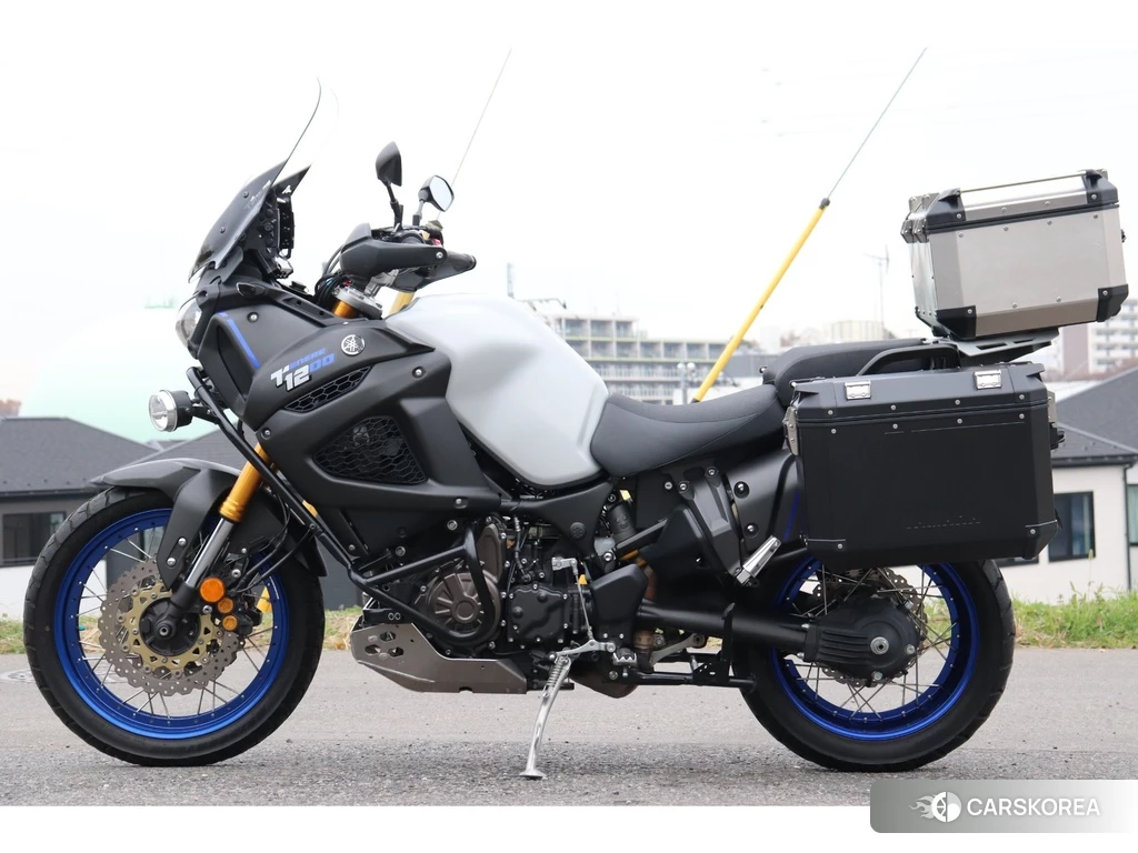 Проданный Yamaha XT1200Z SUPER TENERE 2019 из Японии, фото 2