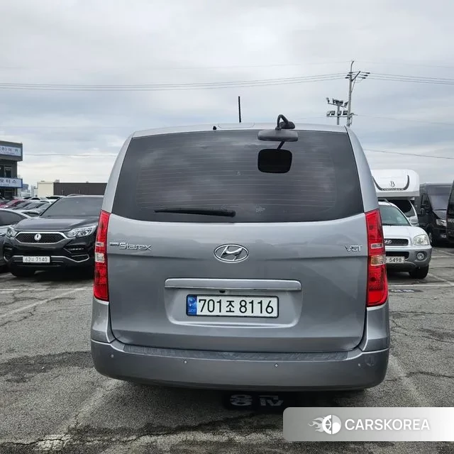 Hyundai The New Grand Starex id 3235948 из Кореи 10