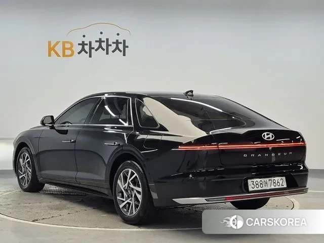 Hyundai Grandeur (GN7) id 3426191 из Кореи 11