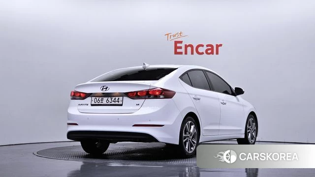 Hyundai Avante AD id 4318205 из Кореи 12