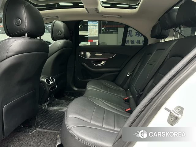 Mercedes-Benz Class C id 4341544 из Китая 9