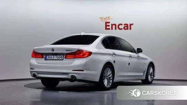 BMW 5 Series (G30) id 3464981 из Кореи 12